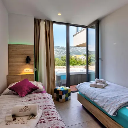 Soul Sisters Villa *